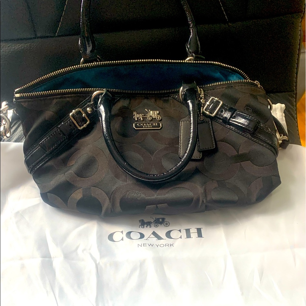 Authentic Coach logo black bag